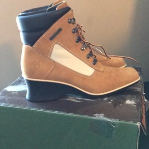 Timberland Wedge Boot size 9